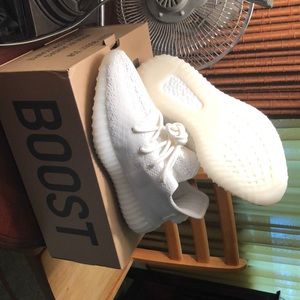 Adidas Yeezy Boost 350 V2 (Cream White)